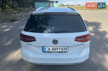 Универсал Volkswagen Passat 2015 в 