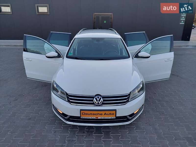 Универсал Volkswagen Passat 2013 в Одессе