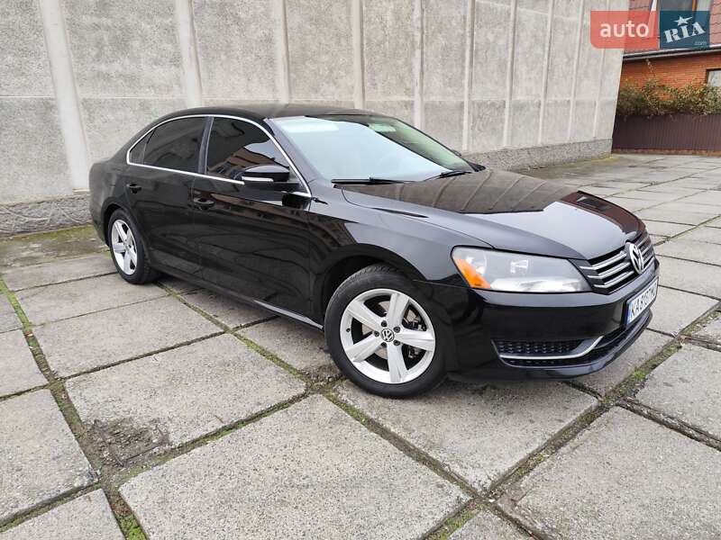 Седан Volkswagen Passat 2012 в Черкассах