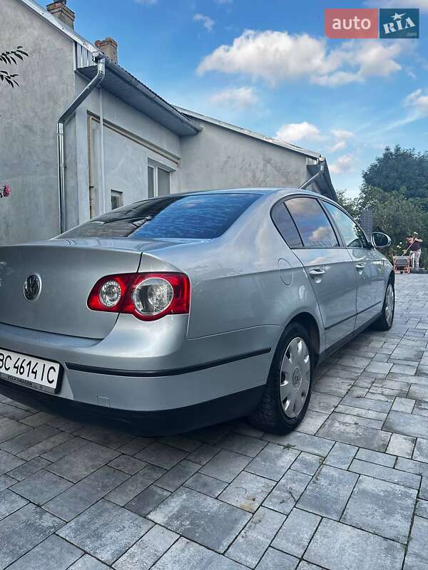 Седан Volkswagen Passat 2007 в Городке