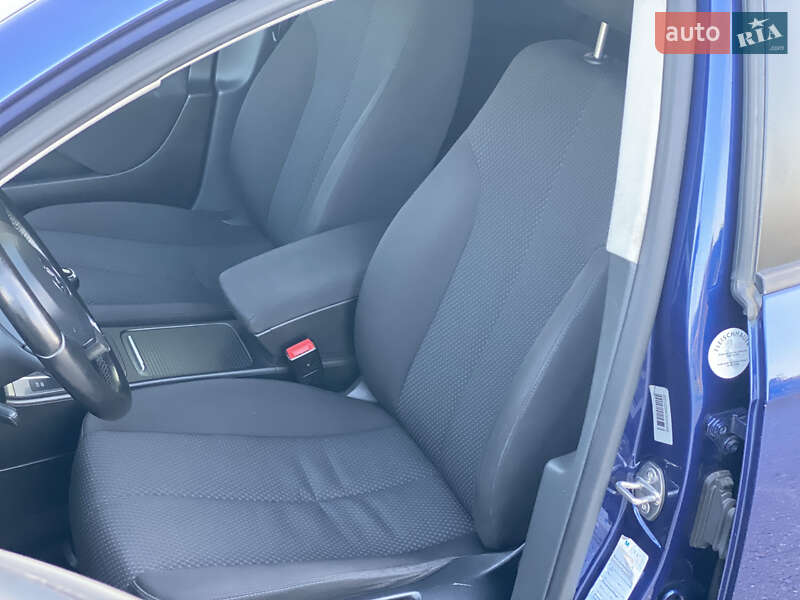 Універсал Volkswagen Passat 2009 в Дубні