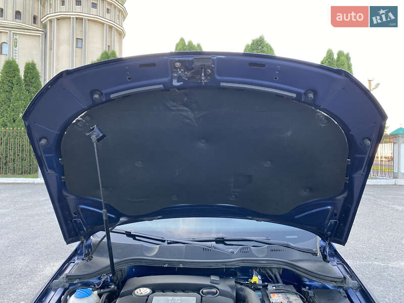 Універсал Volkswagen Passat 2009 в Дубні