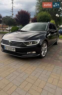 Універсал Volkswagen Passat 2015 в Дубовому