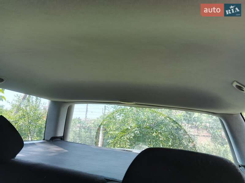 Универсал Volkswagen Passat 1999 в Ильинцах