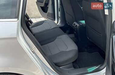 Універсал Volkswagen Passat 2014 в 