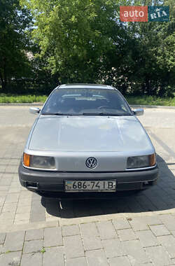 Седан Volkswagen Passat 1991 в Івано-Франківську