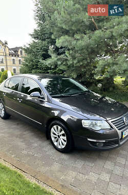 Седан Volkswagen Passat 2008 в 