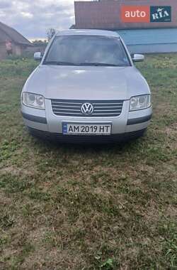Седан Volkswagen Passat 2001 в Иршанске