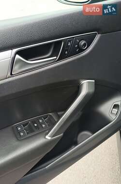 Седан Volkswagen Passat 2016 в 