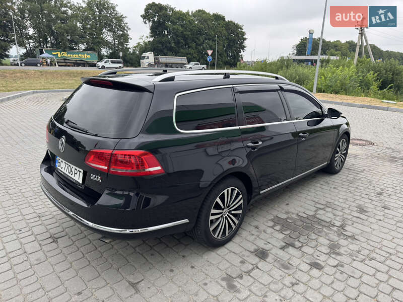 Универсал Volkswagen Passat 2011 в Стрые