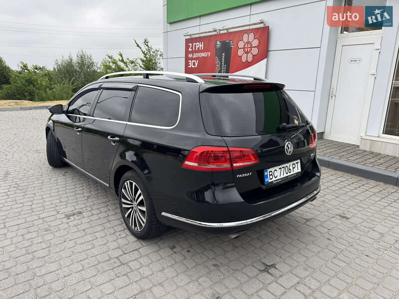 Универсал Volkswagen Passat 2011 в Стрые