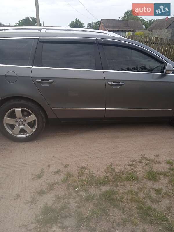 Універсал Volkswagen Passat 2008 в Хорошеві