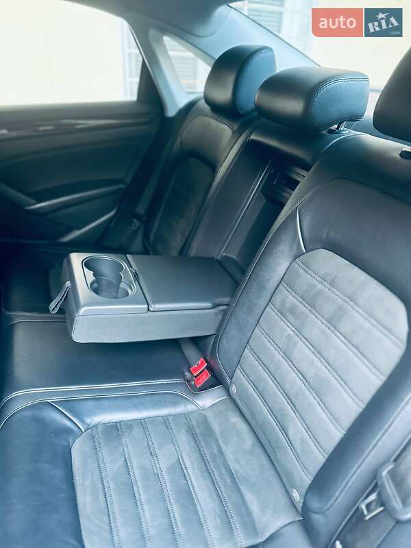 Седан Volkswagen Passat 2015 в Одессе фото 16 Седан Volkswagen Passat 2015 в Одессе