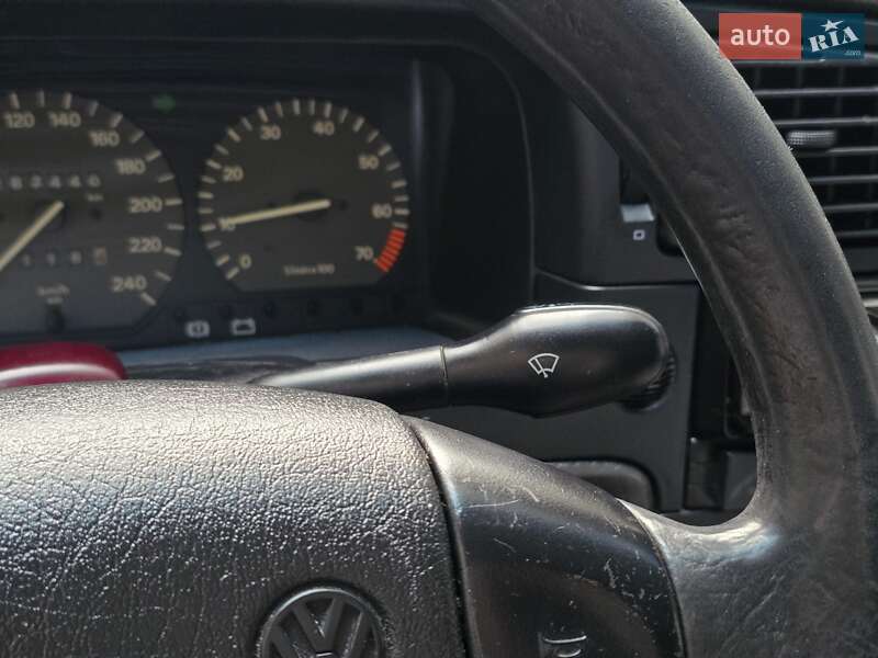 Седан Volkswagen Passat 1994 в Хмельницком