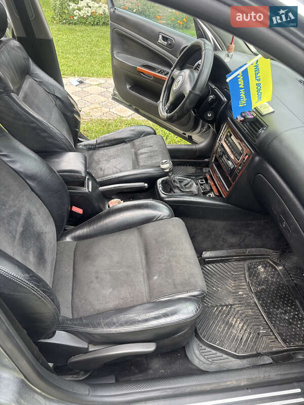 Седан Volkswagen Passat 2002 в Черновцах фото 10 Седан Volkswagen Passat 2002 в Черновцах