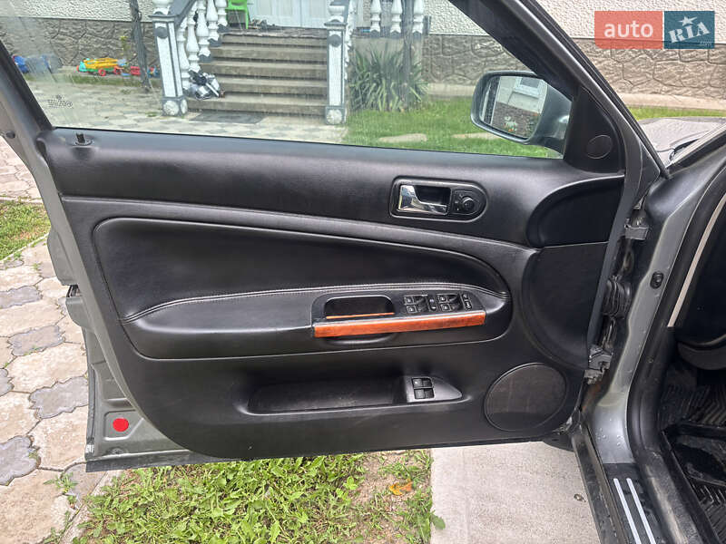 Седан Volkswagen Passat 2002 в Черновцах фото 22 Седан Volkswagen Passat 2002 в Черновцах