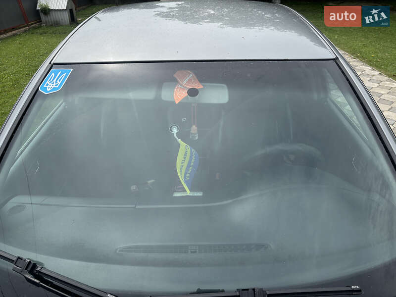 Седан Volkswagen Passat 2002 в Черновцах фото 28 Седан Volkswagen Passat 2002 в Черновцах