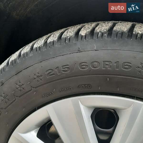 Универсал Volkswagen Passat 2017 в Звягеле