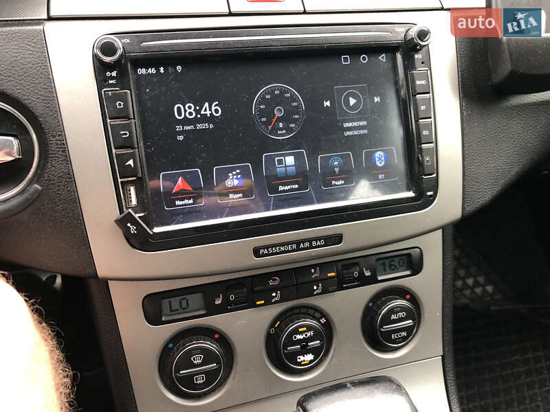 Универсал Volkswagen Passat 2007 в Дубовом