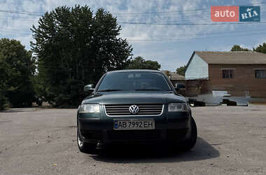 Седан Volkswagen Passat 2004 в Немирові