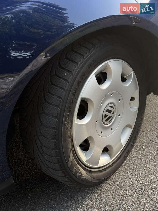 Универсал Volkswagen Passat 2008 в Умани