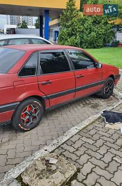Седан Volkswagen Passat 1992 в Луцьку