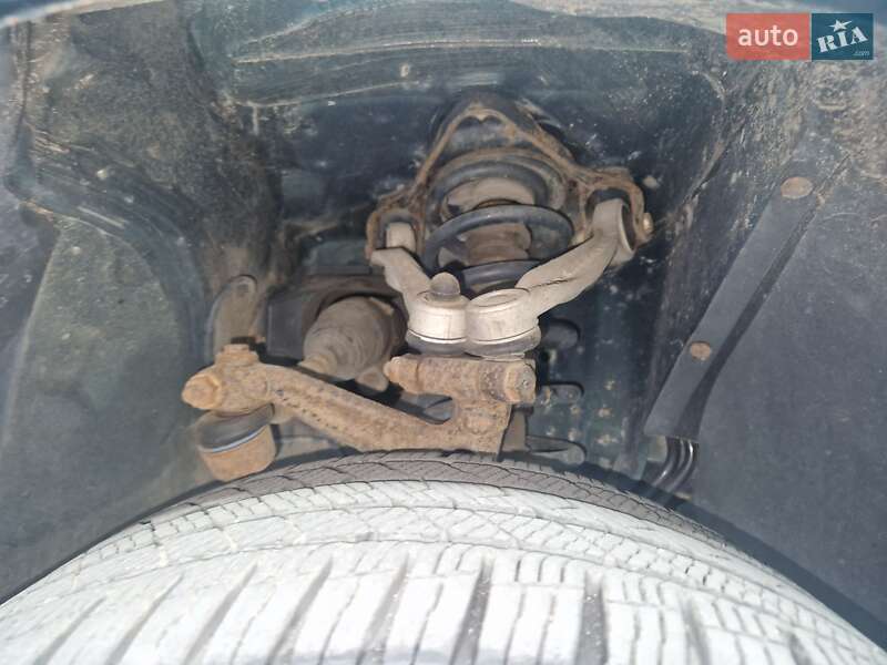 Універсал Volkswagen Passat 1999 в Дніпрі фото 12 Універсал Volkswagen Passat 1999 в Дніпрі