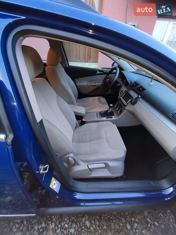 Универсал Volkswagen Passat 2008 в Мукачево