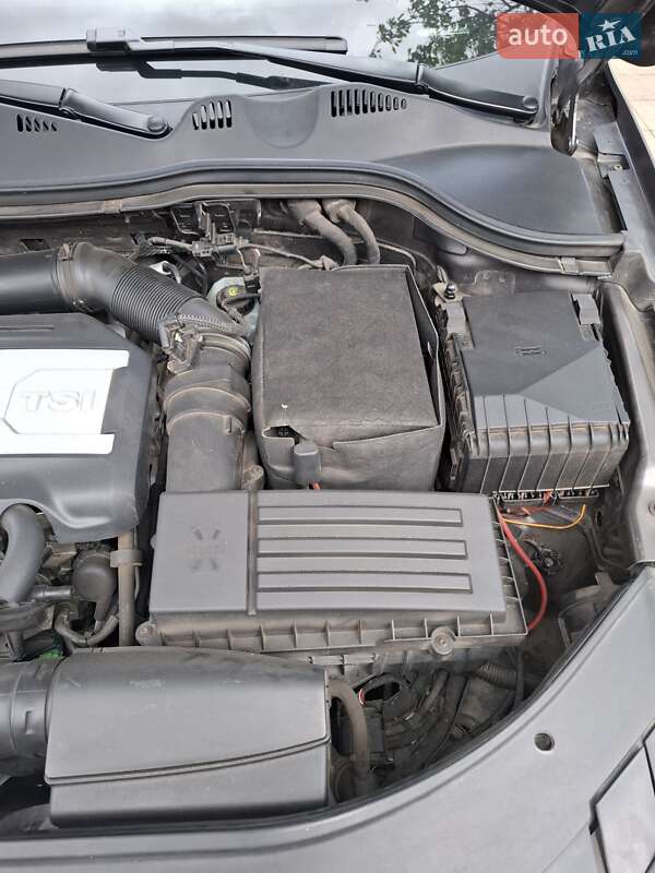 Седан Volkswagen Passat 2011 в Полтаві
