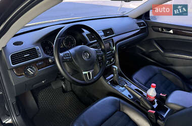 Седан Volkswagen Passat 2015 в 