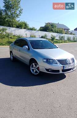 Седан Volkswagen Passat 2008 в 