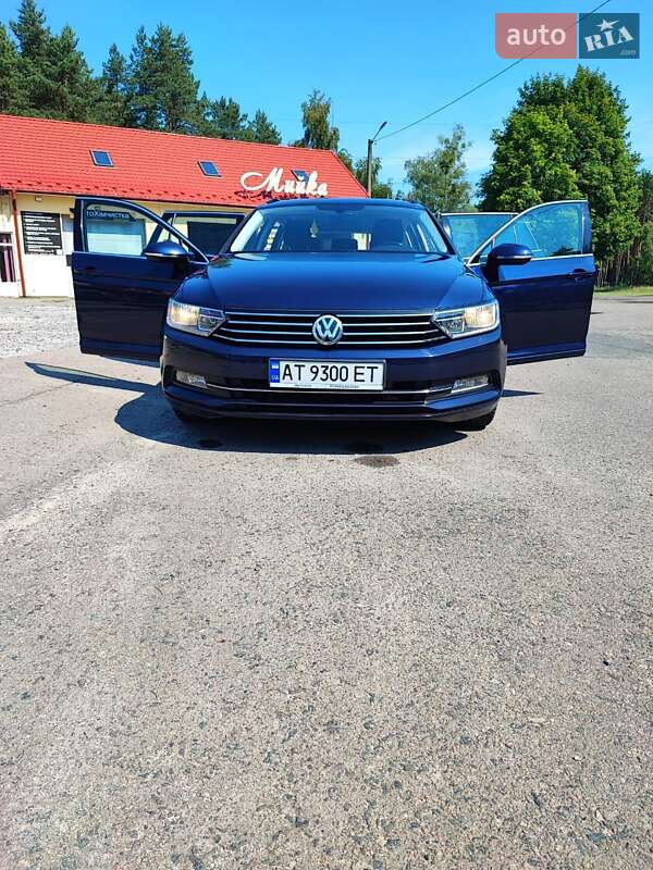 Универсал Volkswagen Passat 2017 в Львове