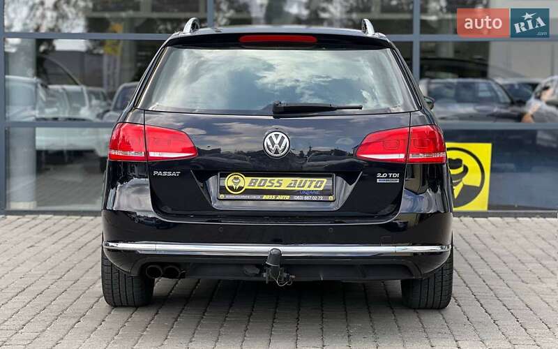 Универсал Volkswagen Passat 2012 в Ивано-Франковске