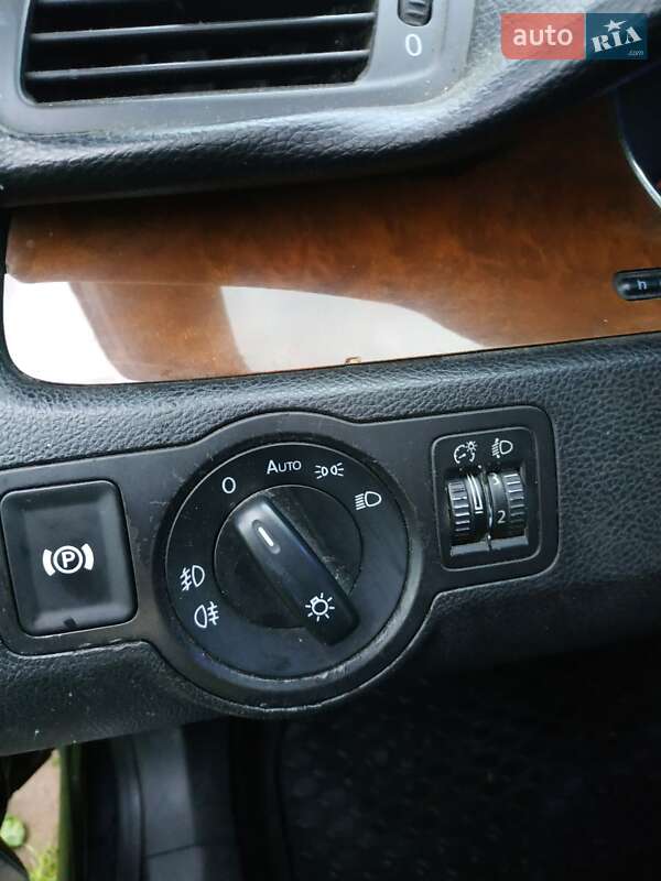 Седан Volkswagen Passat 2006 в Богородчанах фото 10 Седан Volkswagen Passat 2006 в Богородчанах