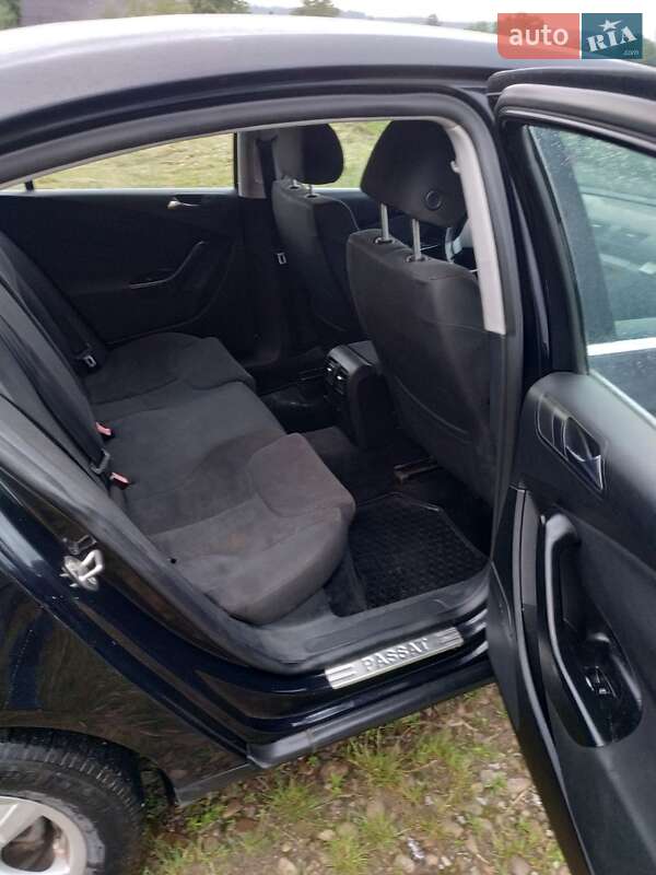 Седан Volkswagen Passat 2006 в Богородчанах фото 15 Седан Volkswagen Passat 2006 в Богородчанах