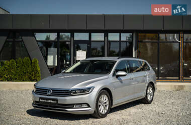 Універсал Volkswagen Passat 2018 в Чернівцях
