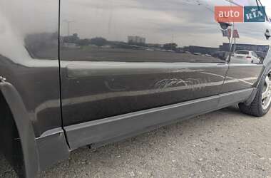Седан Volkswagen Passat 1999 в Буче