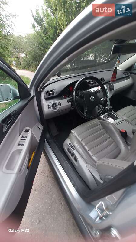 Универсал Volkswagen Passat 2006 в Днепре