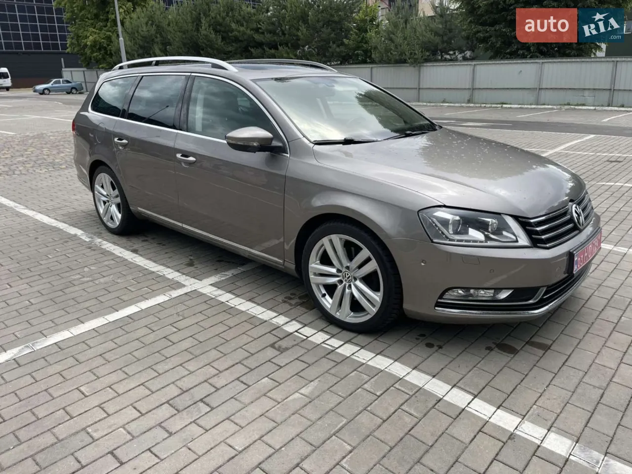 2010 Volkswagen Passat - мініатюра 34