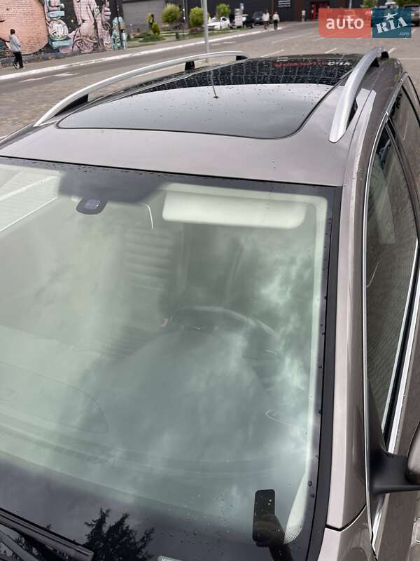 Универсал Volkswagen Passat 2011 в Чернигове