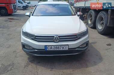 Універсал Volkswagen Passat 2020 в Черкасах