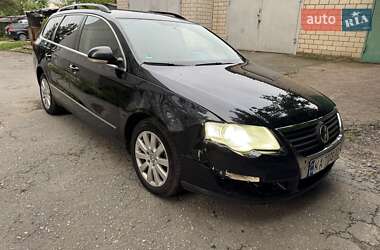 Універсал Volkswagen Passat 2008 в Бердичеві