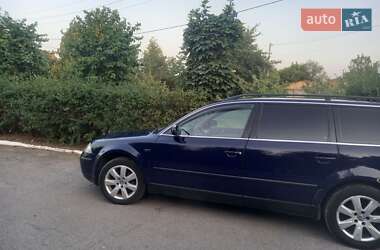 Универсал Volkswagen Passat 2002 в Тульчине