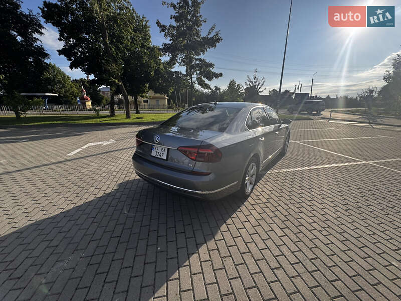 Седан Volkswagen Passat 2016 в Коломые