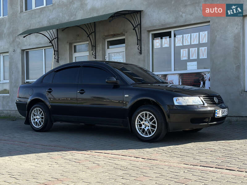 Седан Volkswagen Passat 2000 в Косове