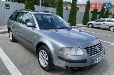 Универсал Volkswagen Passat 2002 в Одессе