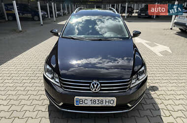 Універсал Volkswagen Passat 2014 в Шептицькому