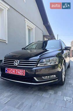 Универсал Volkswagen Passat 2014 в Ивано-Франковске