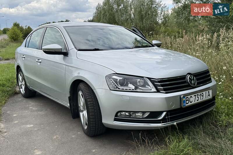 Volkswagen Passat 2011 Volkswagen Passat 2011