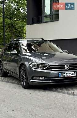Універсал Volkswagen Passat 2016 в Львові